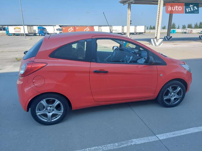 Хэтчбек Ford KA 2009 в Киеве