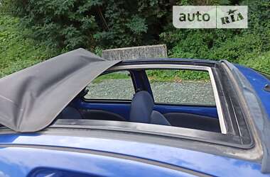 Хетчбек Ford KA 2001 в 