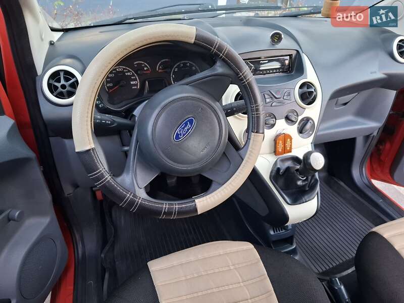 Хэтчбек Ford KA 2009 в Киеве