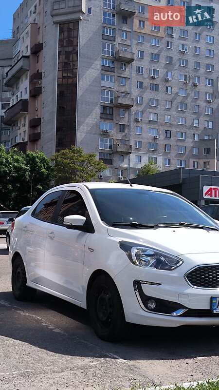 Ford KA 2019