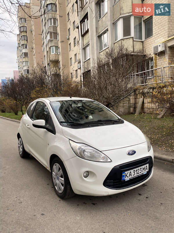Ford KA 2011 Ford KA 2011