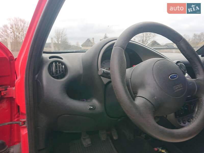 Хэтчбек Ford KA 2003 в Малине