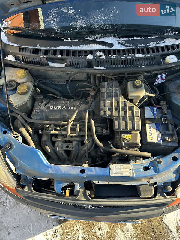 Хэтчбек Ford KA 2003 в Коломые