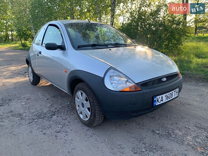 Хэтчбек Ford KA 2007 в Смеле