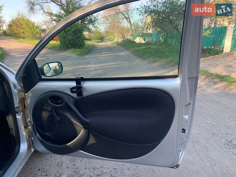 Хэтчбек Ford KA 2007 в Смеле