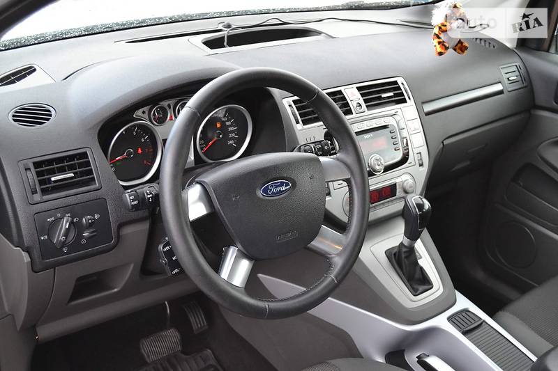 Внедорожник / Кроссовер Ford Kuga 2010 в Луцке фото 9 Внедорожник / Кроссовер Ford Kuga 2010 в Луцке