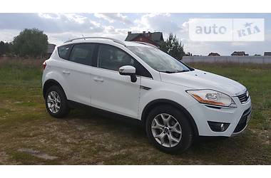 Внедорожник / Кроссовер Ford Kuga 2012 в Киеве