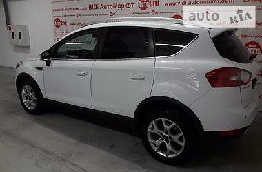 Внедорожник / Кроссовер Ford Kuga 2010 в Киеве