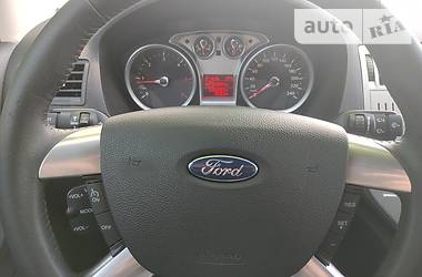 Внедорожник / Кроссовер Ford Kuga 2012 в Днепре