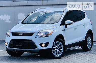 Внедорожник / Кроссовер Ford Kuga 2013 в Одессе