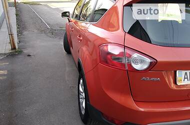 Позашляховик / Кросовер Ford Kuga 2012 в 