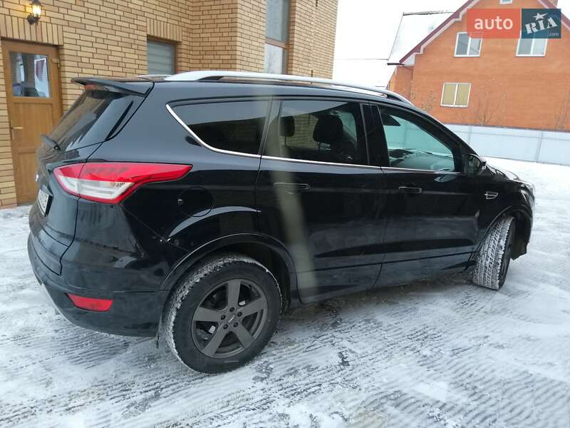 Внедорожник / Кроссовер Ford Kuga 2015 в Луцке