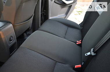 Позашляховик / Кросовер Ford Kuga 2011 в 