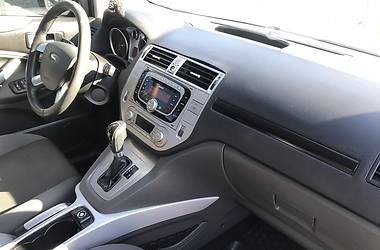 Позашляховик / Кросовер Ford Kuga 2010 в 