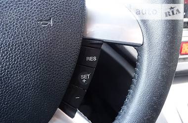 Позашляховик / Кросовер Ford Kuga 2011 в 