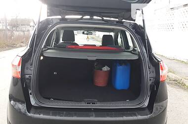 Позашляховик / Кросовер Ford Kuga 2011 в 