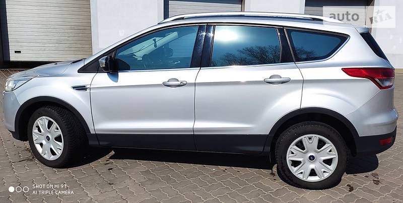 Позашляховик / Кросовер Ford Kuga 2014 в Нововолинську