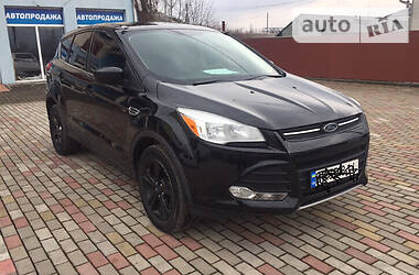 Позашляховик / Кросовер Ford Kuga 2014 в 