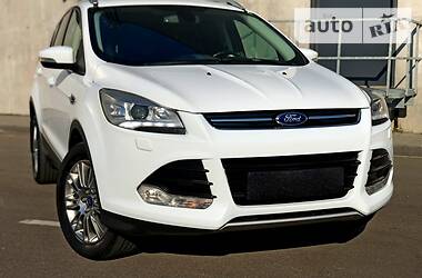 Внедорожник / Кроссовер Ford Kuga 2013 в Киеве