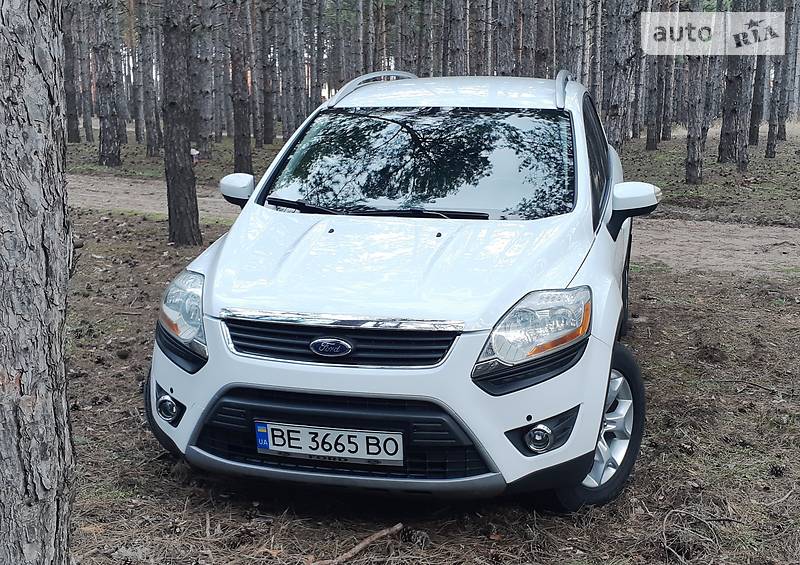 Универсал Ford Kuga 2011 в Николаеве