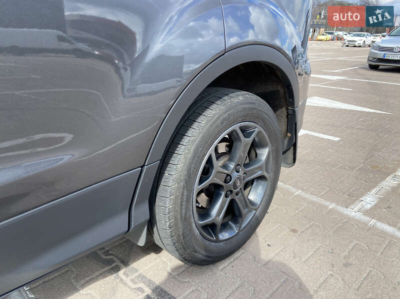 Позашляховик / Кросовер Ford Kuga 2015 в Житомирі