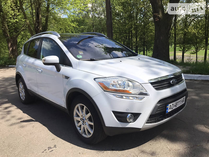 Внедорожник / Кроссовер Ford Kuga 2012 в Львове