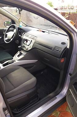 Внедорожник / Кроссовер Ford Kuga 2011 в 