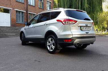 Внедорожник / Кроссовер Ford Kuga 2014 в Житомире