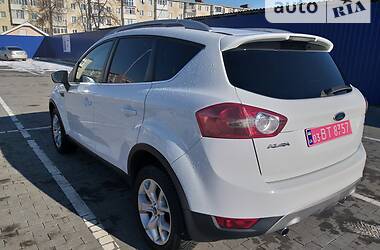 Внедорожник / Кроссовер Ford Kuga 2009 в Калуше