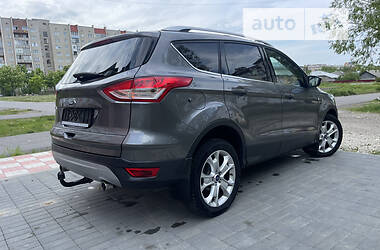 Внедорожник / Кроссовер Ford Kuga 2014 в Ивано-Франковске