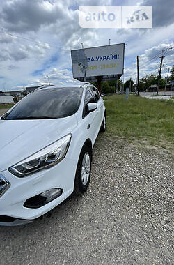 Внедорожник / Кроссовер Ford Kuga 2018 в 