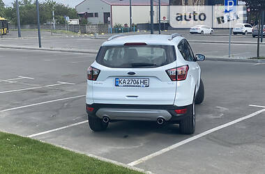 Внедорожник / Кроссовер Ford Kuga 2019 в Киеве