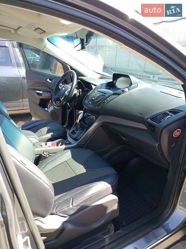 Внедорожник / Кроссовер Ford Kuga 2014 в Первомайске