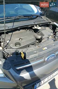 Внедорожник / Кроссовер Ford Kuga 2014 в Первомайске