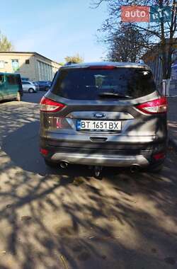 Внедорожник / Кроссовер Ford Kuga 2013 в 