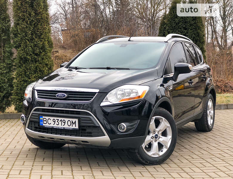 Позашляховик / Кросовер Ford Kuga 2010 в 