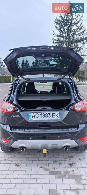 Позашляховик / Кросовер Ford Kuga 2011 в Луцьку