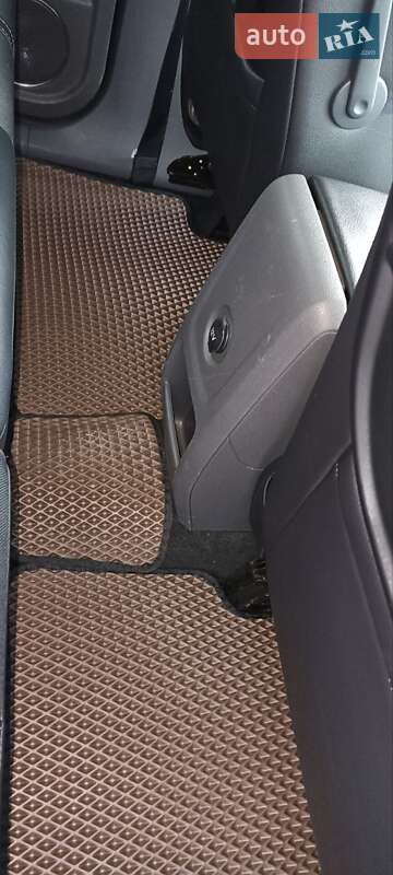 Позашляховик / Кросовер Ford Kuga 2011 в Луцьку