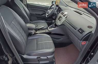 Внедорожник / Кроссовер Ford Kuga 2011 в 