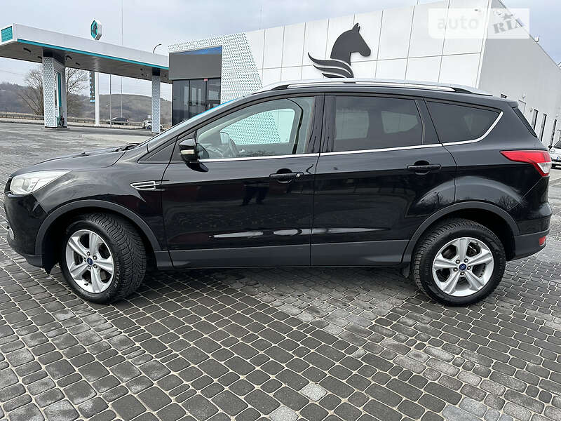 Внедорожник / Кроссовер Ford Kuga 2013 в Киеве