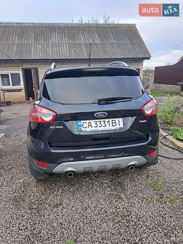 Внедорожник / Кроссовер Ford Kuga 2012 в Черкассах