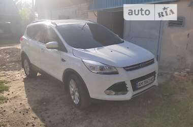 Внедорожник / Кроссовер Ford Kuga 2015 в 