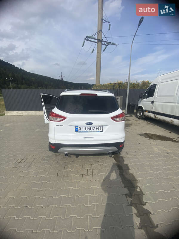 Позашляховик / Кросовер Ford Kuga 2013 в Львові