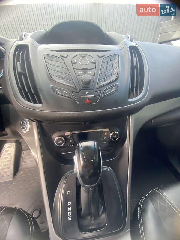 Позашляховик / Кросовер Ford Kuga 2013 в Львові