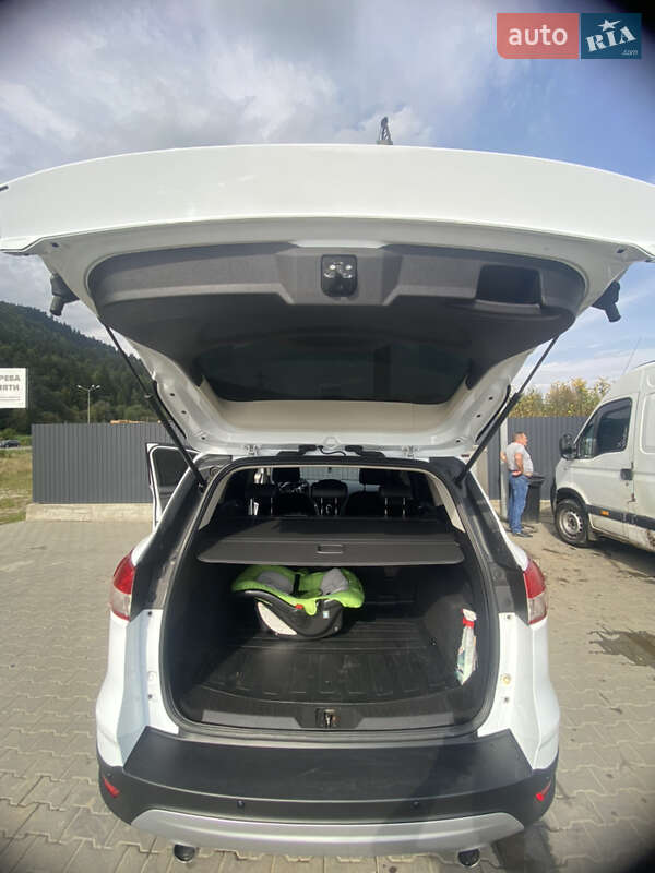 Позашляховик / Кросовер Ford Kuga 2013 в Львові