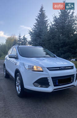 Позашляховик / Кросовер Ford Kuga 2013 в Краснограді