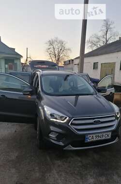 Позашляховик / Кросовер Ford Kuga 2019 в Шполі