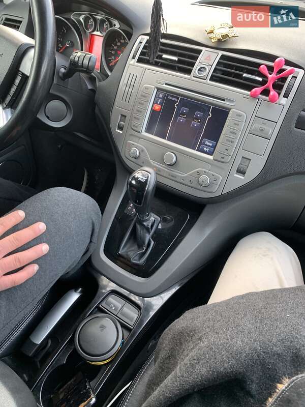 Внедорожник / Кроссовер Ford Kuga 2012 в Ровно