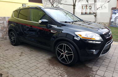 Позашляховик / Кросовер Ford Kuga 2012 в Львові