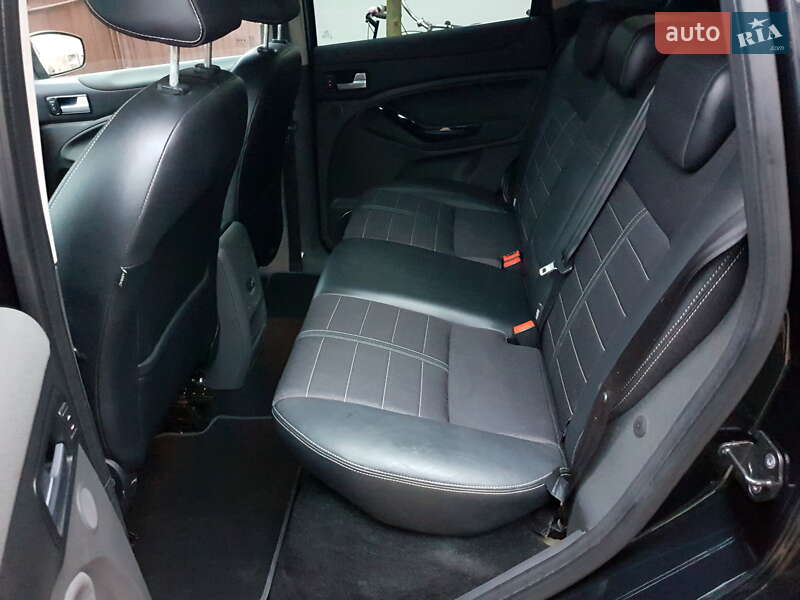 Внедорожник / Кроссовер Ford Kuga 2012 в Львове фото 41 Внедорожник / Кроссовер Ford Kuga 2012 в Львове